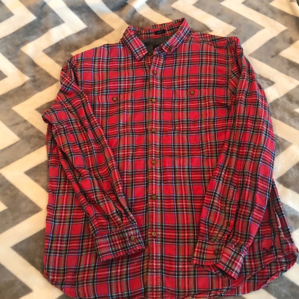 American Eagle Shirt